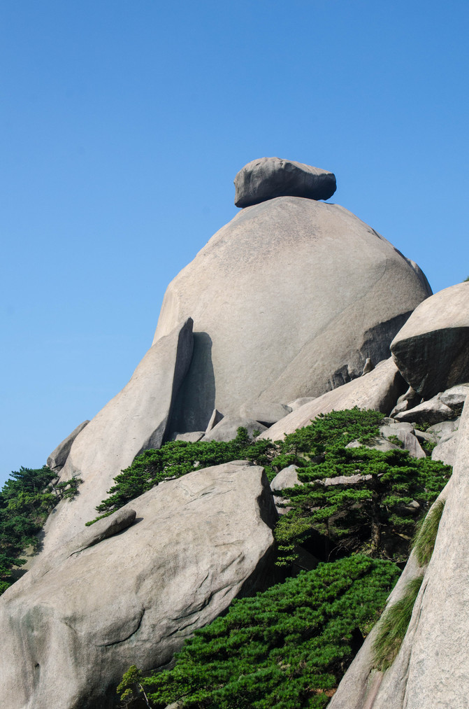 天柱山，怪你过分美丽