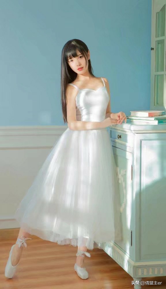 鑲ょ櫧璨岀編鍚瑰脊鍙牬,鑲ょ櫧濡傞洩鍚瑰脊鍙牬