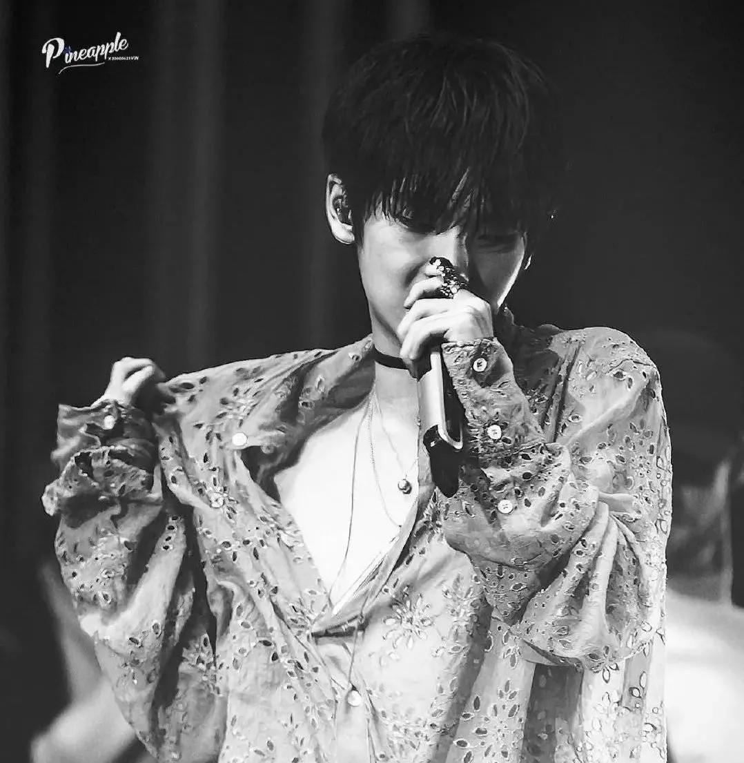 动漫闺蜜头像一左一右霸气,闺蜜两人头像一左一右