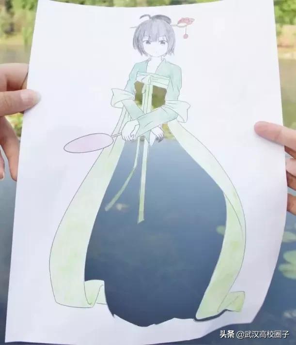 全武汉只有这所大学校门上跑火车，以前嫌弃现在却又舍不得