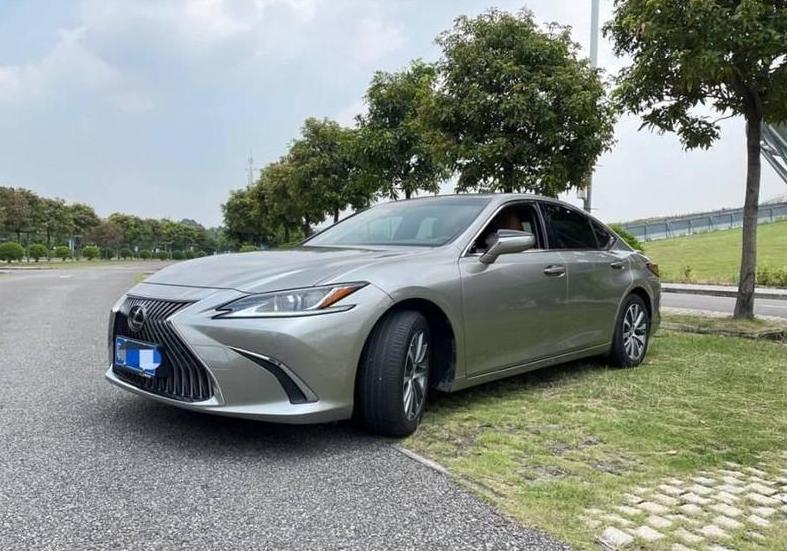 雷克萨斯es2.5自吸是几缸,雷克萨斯es2.5自吸怎么样