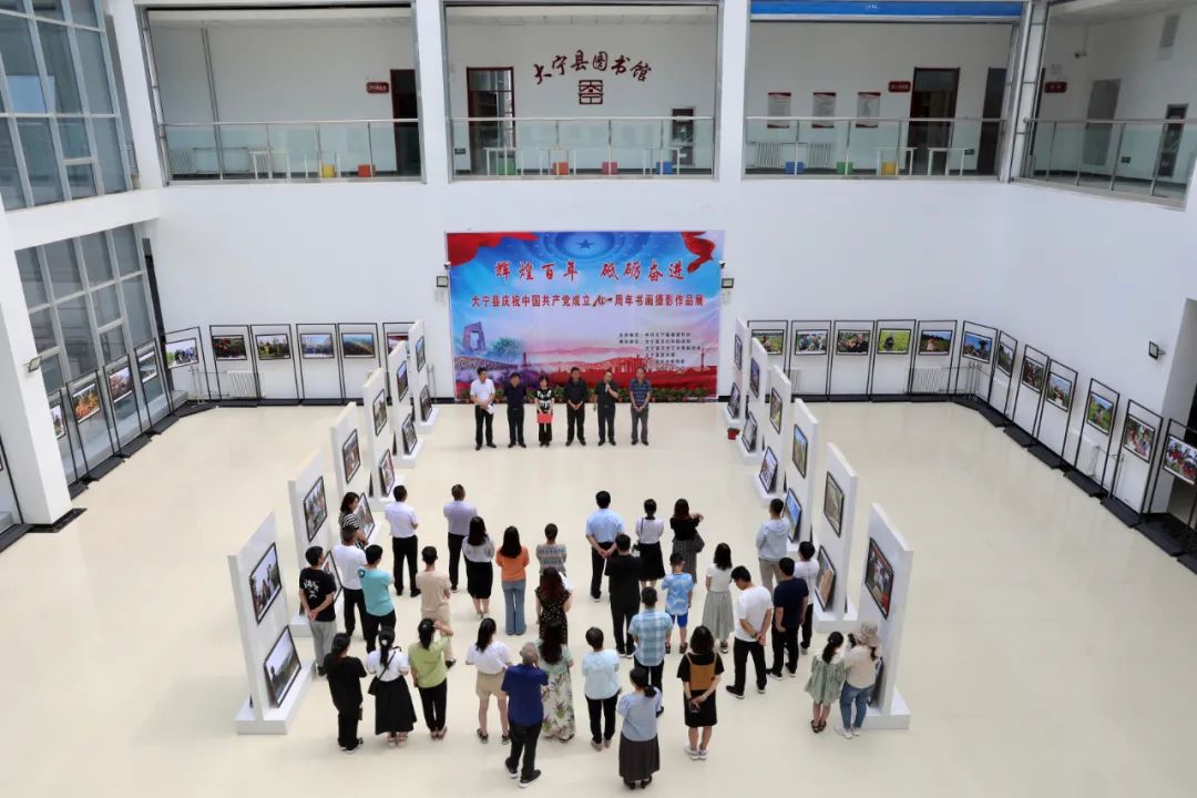 临汾新闻早知道|解放东街高架桥延期;临汾新打卡地;翼城招聘上百人;襄汾饼子创收6亿;出租车失物认领;