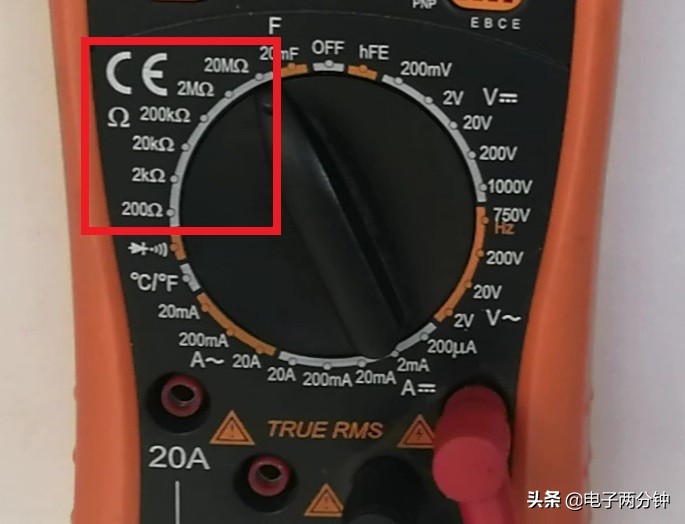 常用万用表怎么测量,万用表使用方法动画讲解