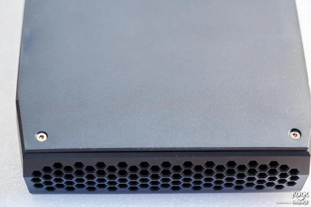 拆解不带框屏幕总成,拆解揭晓内部用料