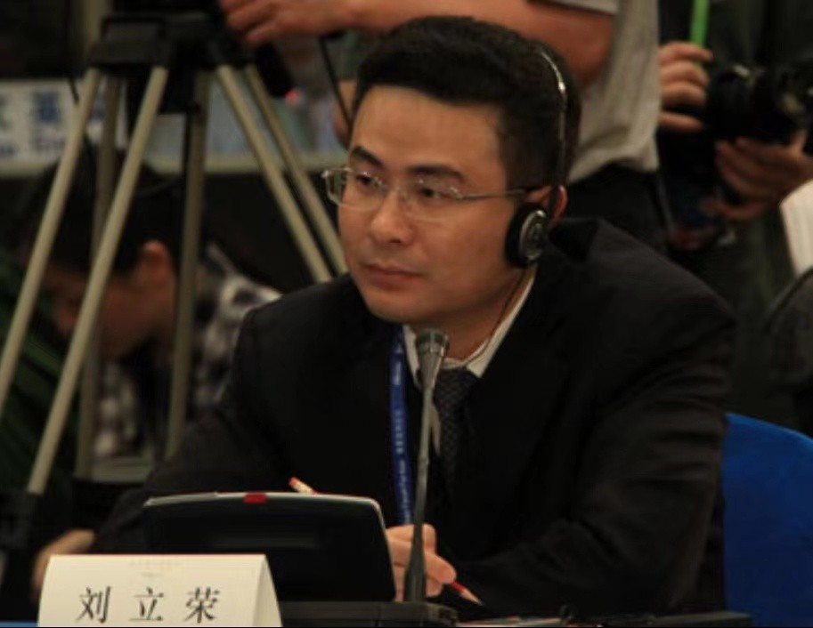 金立老板刘立荣输给谁了,金立和刘立荣现状