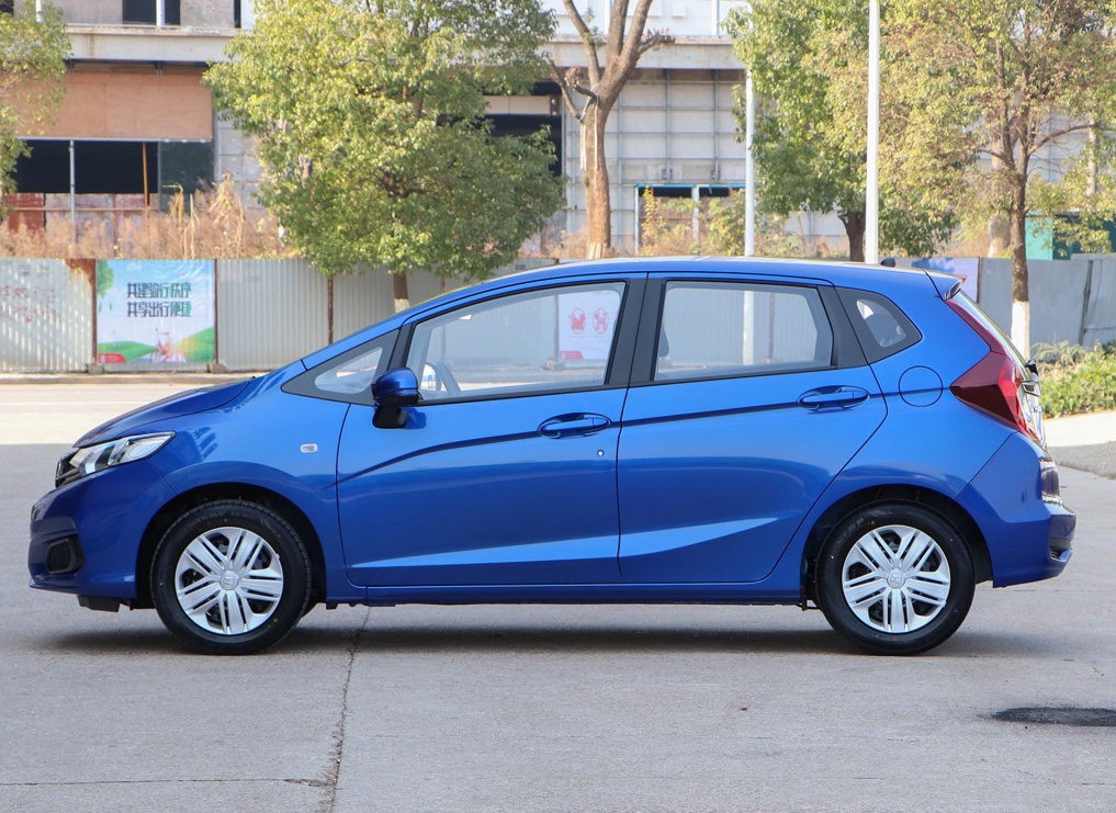 本田飞度1.5高配版cvt价位,全款落地的飞度