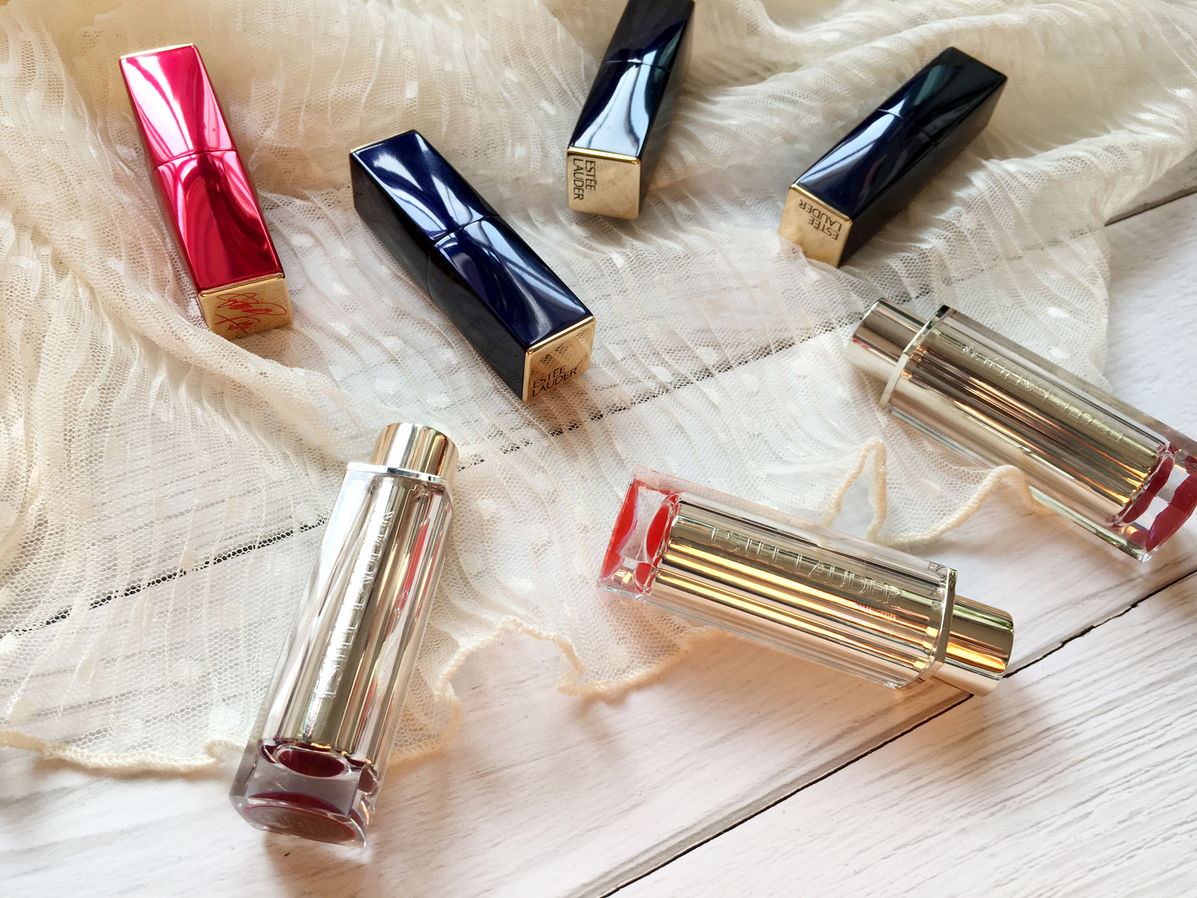 你会选哪支?超高性价比专柜品牌口红试色分享雅诗兰黛唇膏试色