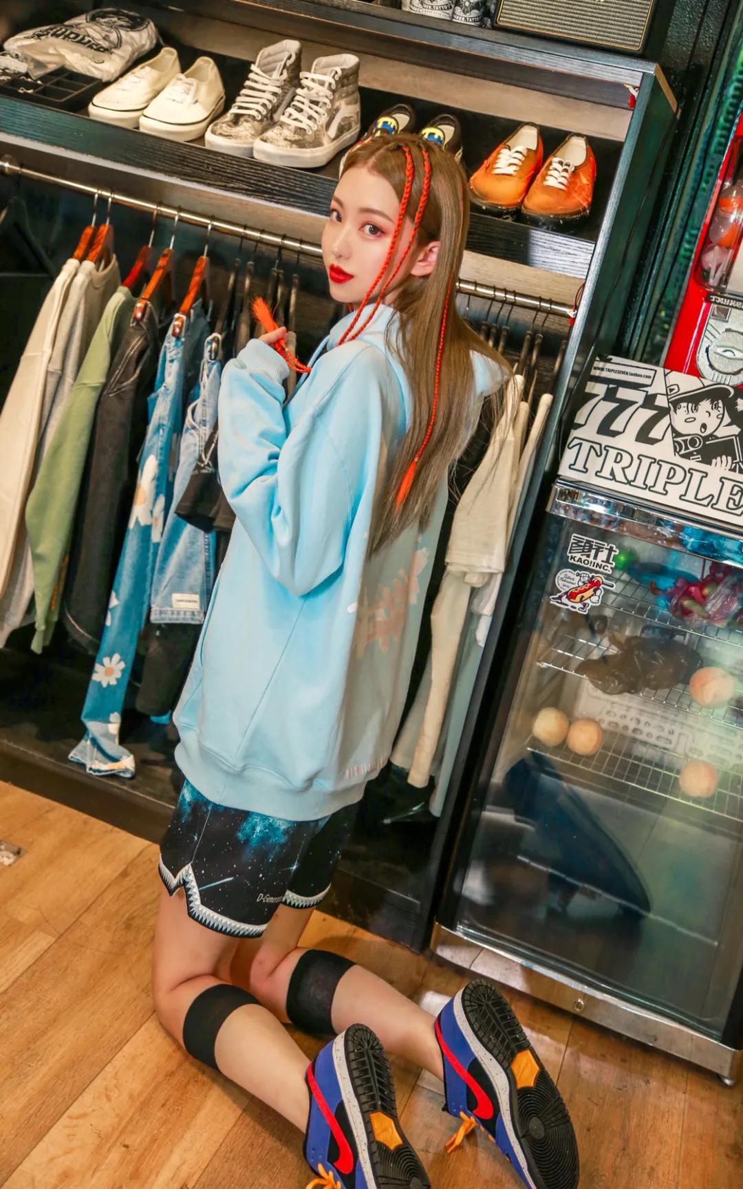 穿搭跟风学生党,穿搭不要盲目的去跟风