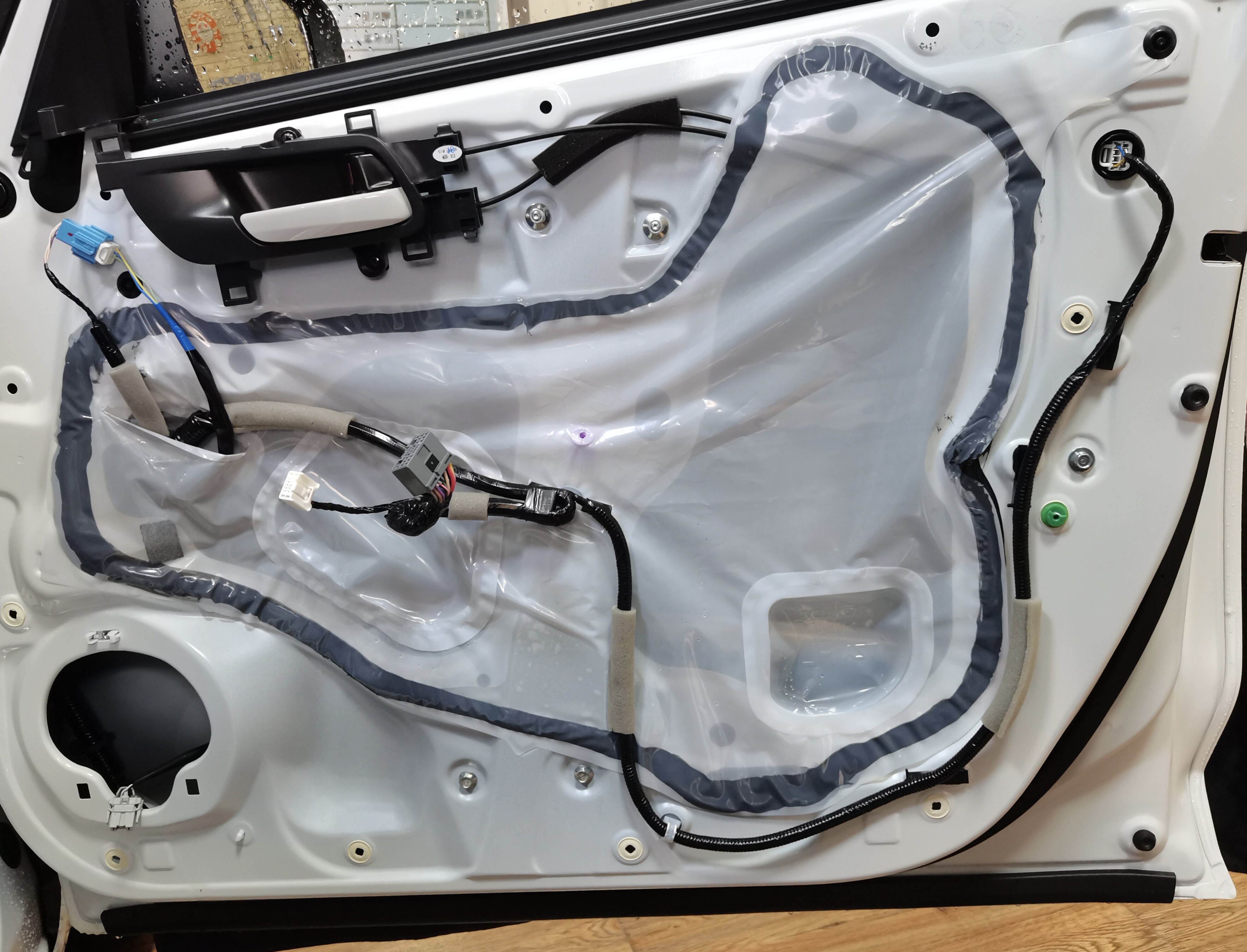 飞度改丹拿音响,不要等到后悔的时候才醒悟