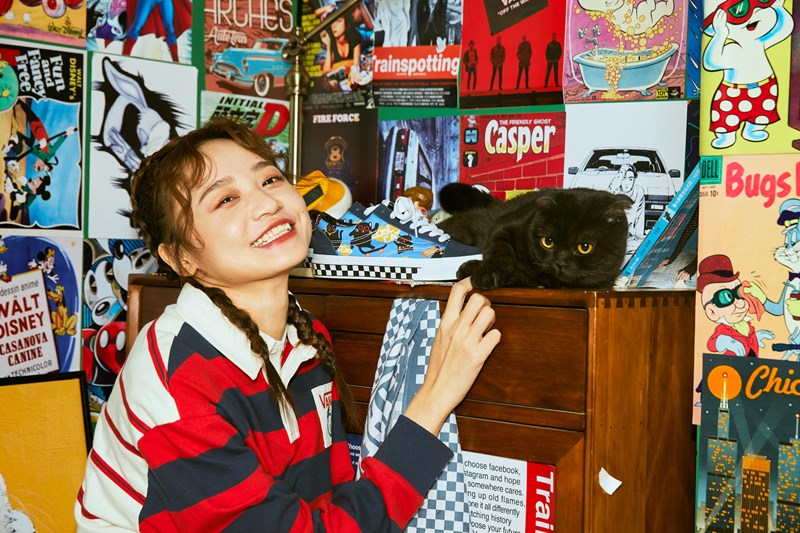 vans蓝色动物纹,vans棋盘格新年款