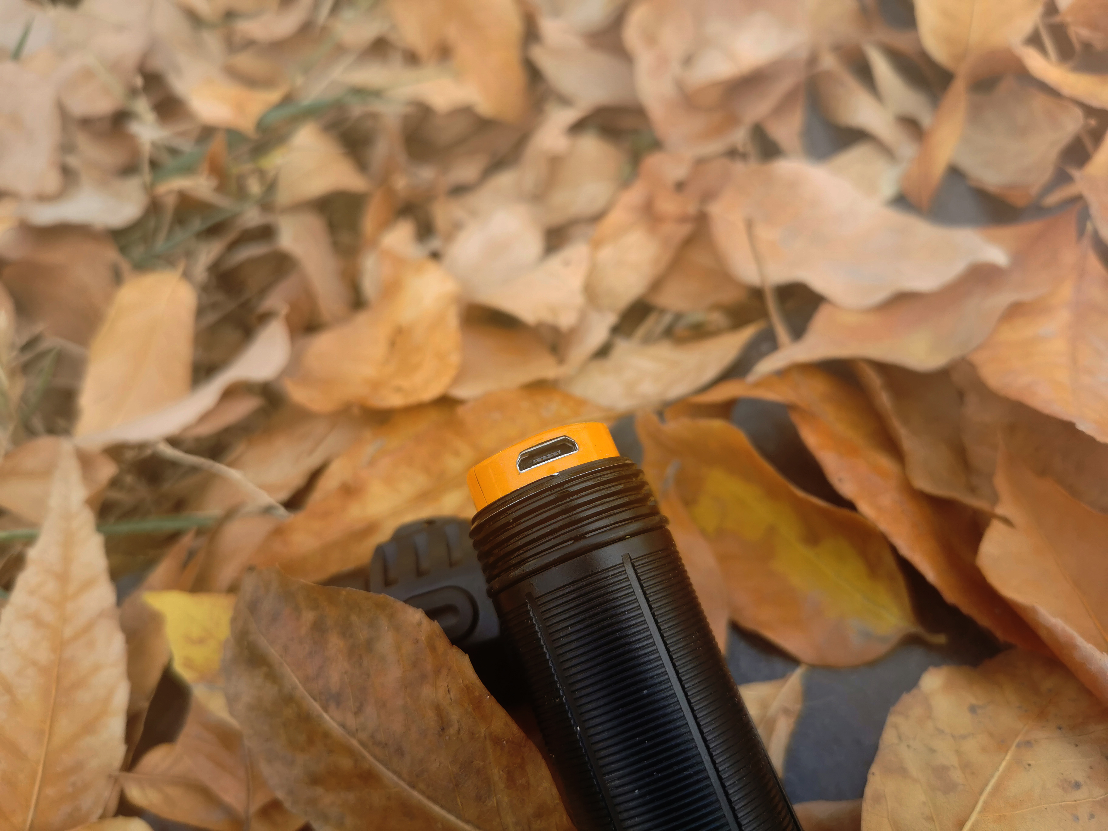 户外手电也能杀菌?FenixLD32手电化身成为抗疫EDC