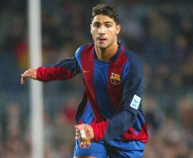 他拥有世上无与伦比的外脚背技术，比C罗更有天赋可是难有成就