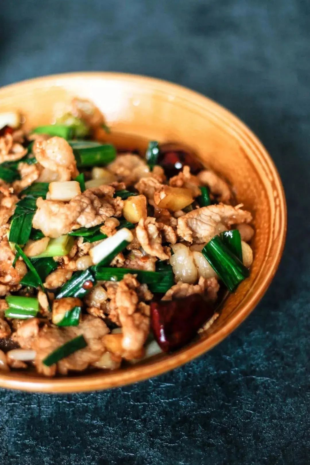 停不住嘴！南片区这家酒楼，客人一点这道菜几层楼都闻得见！