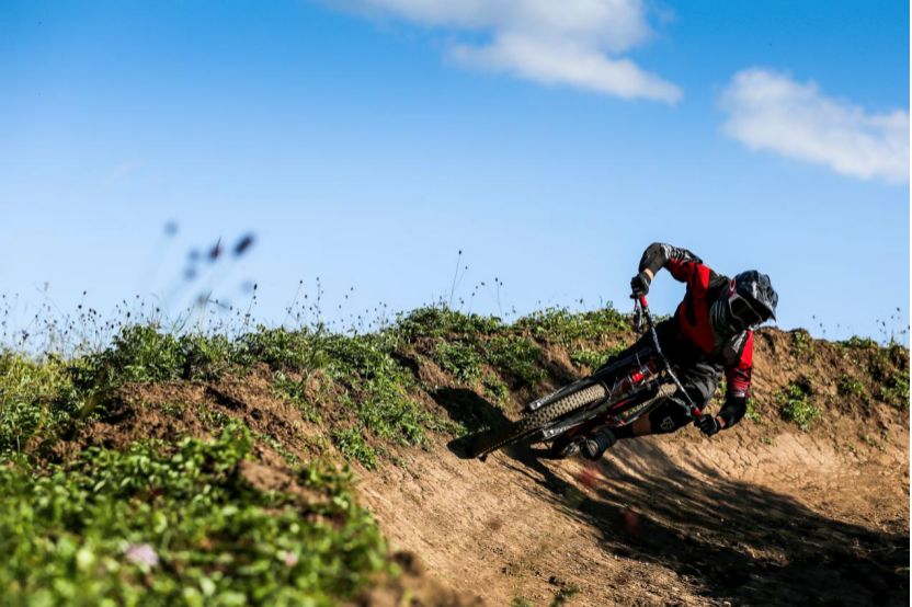 运动自行车分为几种类型,自行车运动选什么车比较好