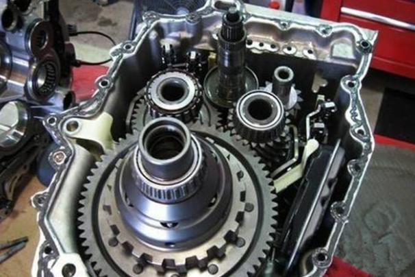 为什么很多人不建议用双离合,为什么双离合口碑不好还用双离合