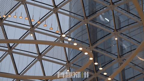 郑州建业凯旋广场开业的第一个周末，亲测：到底好不好逛