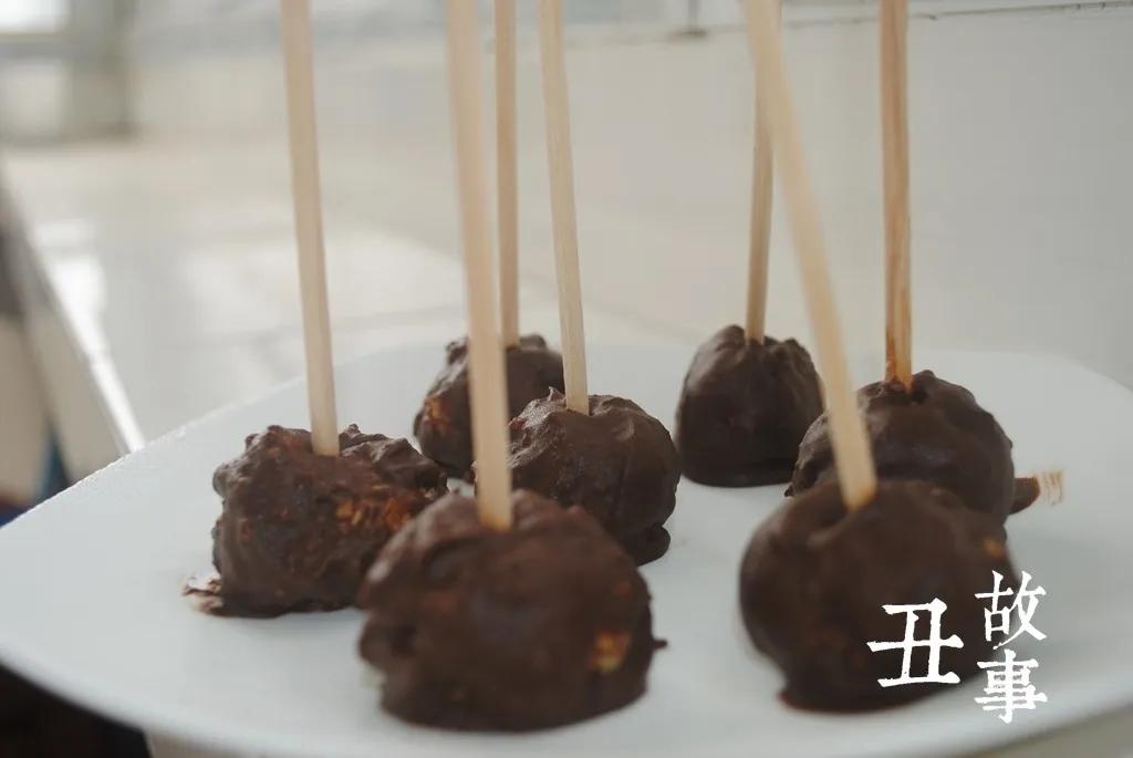 得了暴食症无法自救了怎么办,患有严重的暴食症如何自救