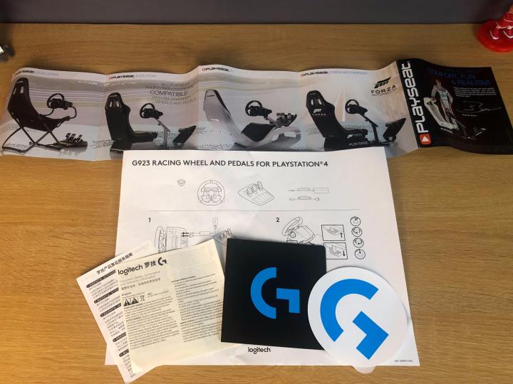 罗技g923力反馈怎么调,罗技g923方向盘指示灯不亮