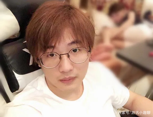 毒纪寒夜吵架视频,毒纪和寒夜线下打架