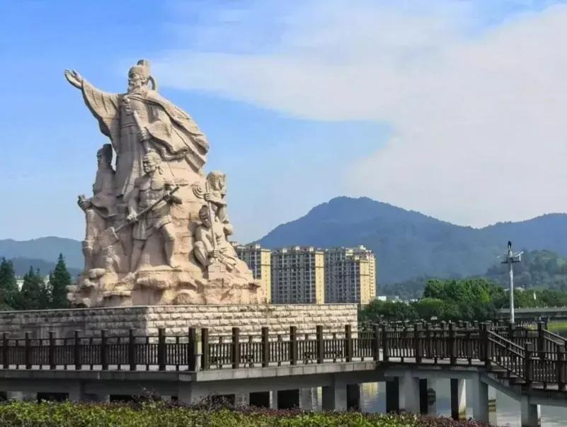 百千桑梓地亿万老家人什么意思 (百千桑梓地亿万老家人完整版)