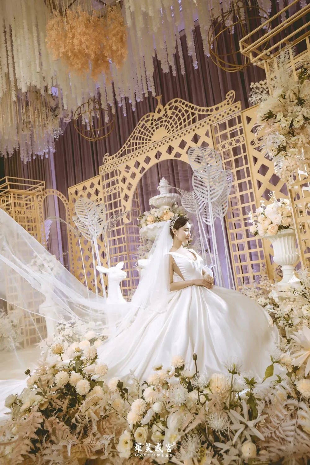 香槟金法式婚礼,香槟金韩式简约婚礼