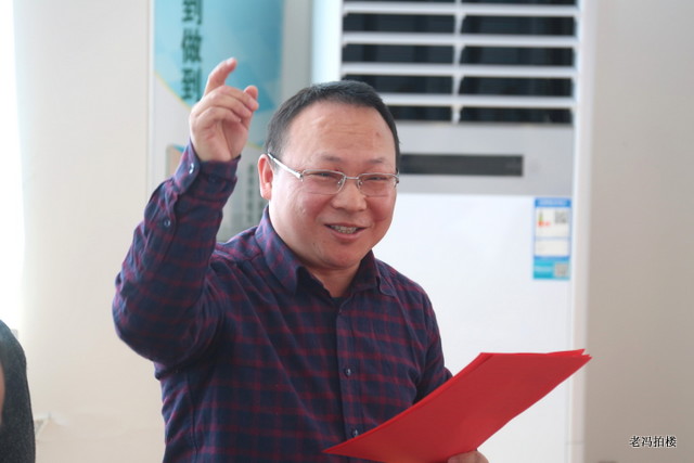 合作就是发挥各自的优势,合作新兴产业