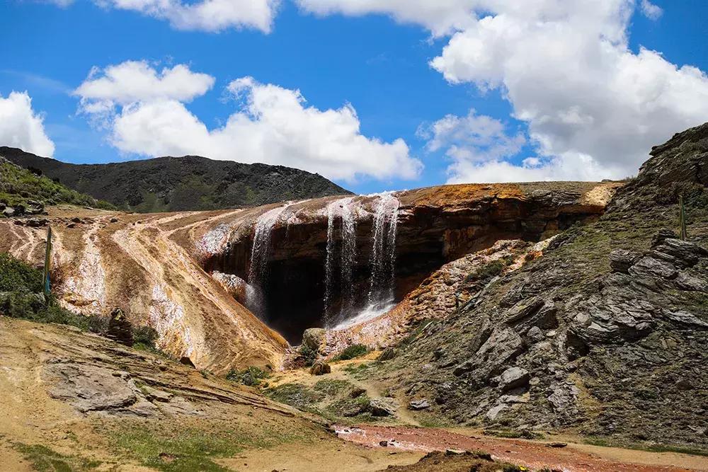 2.5l排量车还值得买吗,2.0t8at的都有哪些硬派越野