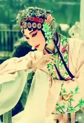 关于风花雪月的诗句,风花雪月的诗句简短又唯美