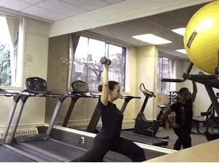 跑步背部岔气了怎么快速缓解,跑步总是膝盖疼试试这3个办法