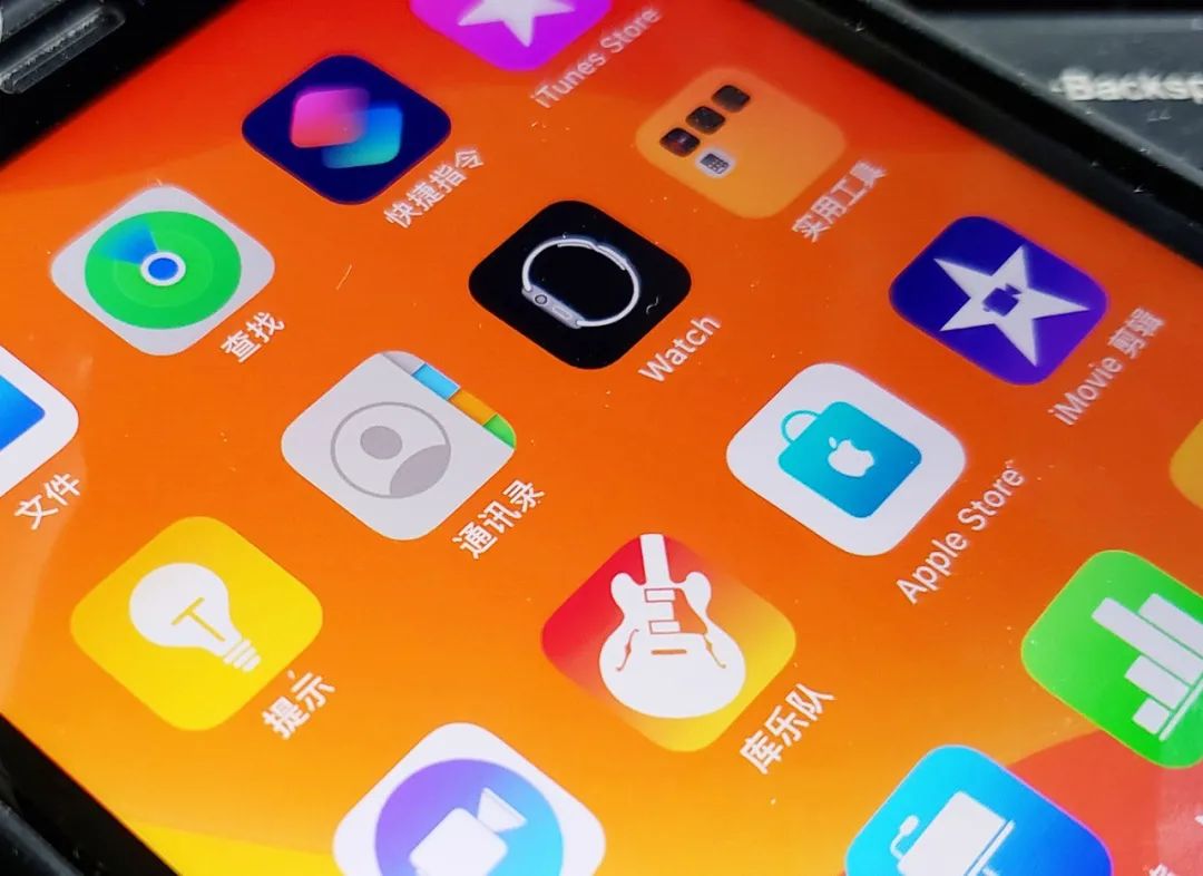 手机上的广告要怎么把它关掉,手机自动弹出广告关也关不掉