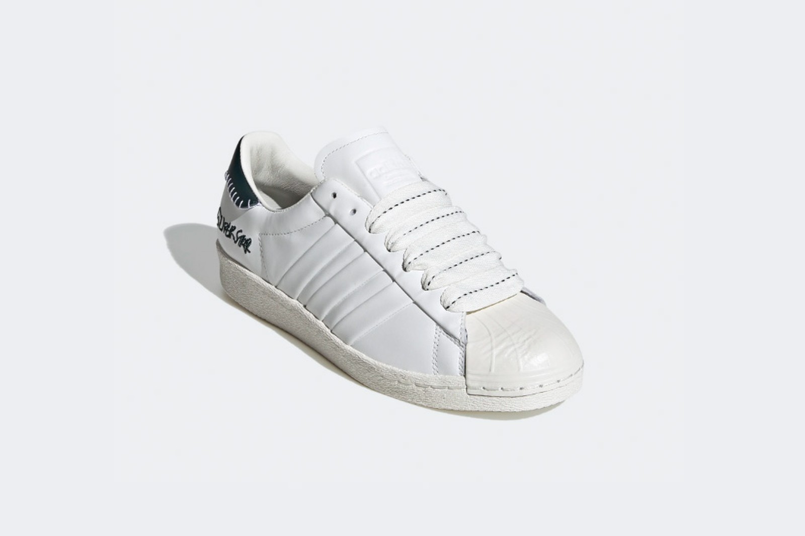 阿迪达斯贝壳头薄荷绿搭配,乔纳希尔联名系列