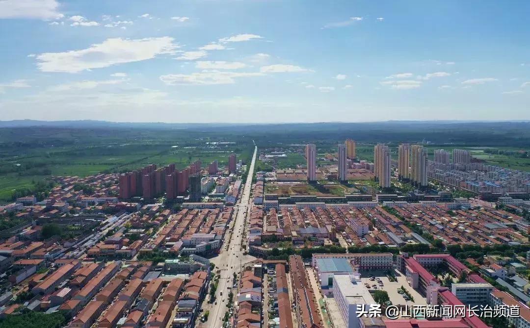 你好，我叫屯留。这是我的新名片，请接收