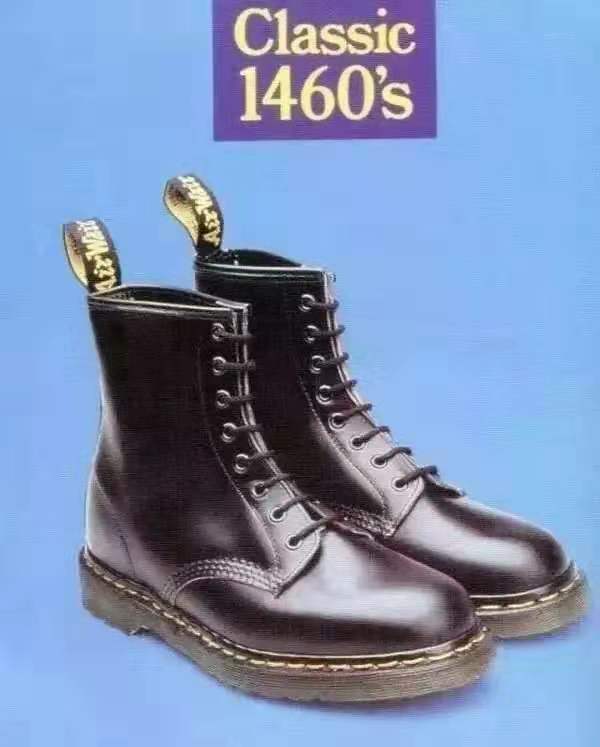 早秋新款女短马丁靴减龄时尚洋气,这个秋天必须得有的马丁靴