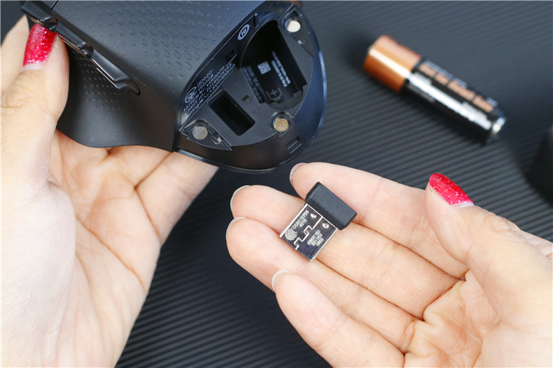 罗技蓝牙鼠标g603体验,最多按键的罗技鼠标g604