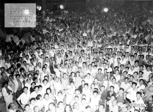 不灭倭奴誓不休青山处处埋忠骨,不灭倭奴誓不还