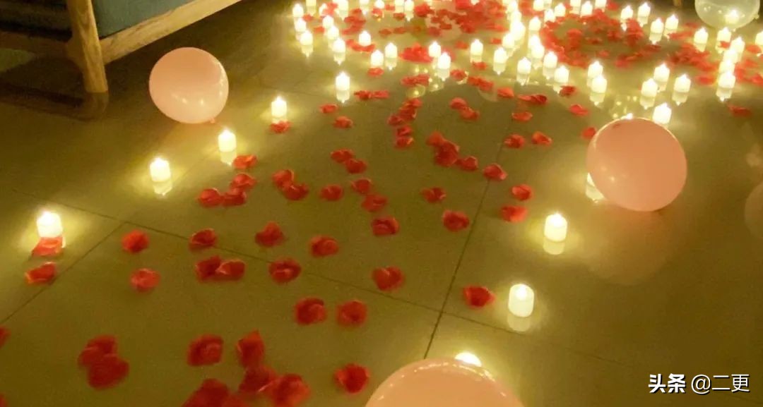 深圳出租屋里的爱情故事,出租房里的悲伤爱情