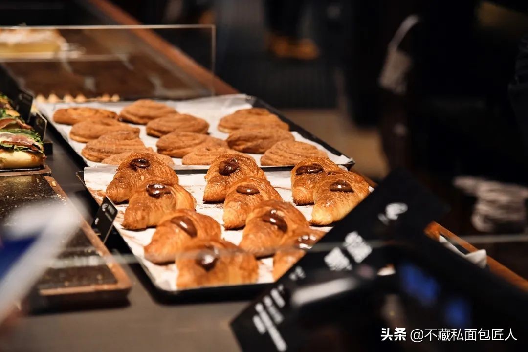 开一家面包咖啡店需要多少钱,开一家面包烘焙店简餐需要多少钱