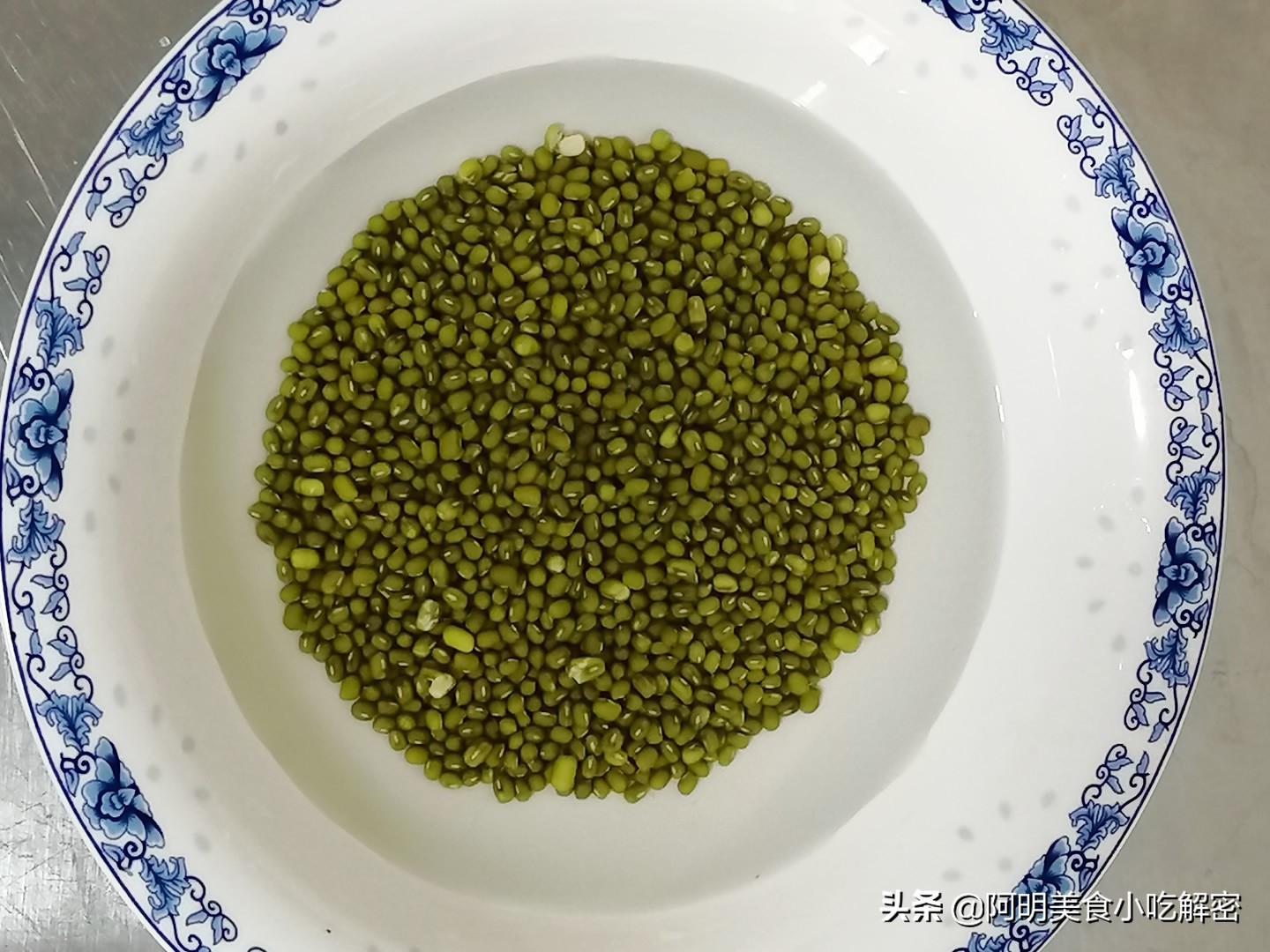 绿豆冰棒的做法，清凉解暑，健康无添加，吃着放心，小时候的味道