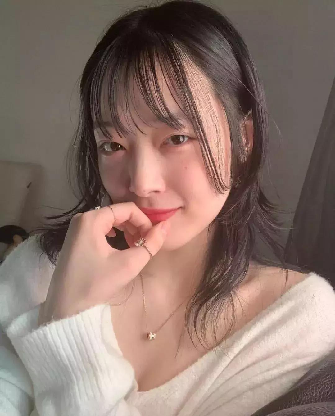 当下最受欢迎的发型100多款,最流行的发型趋势这5种发型必火