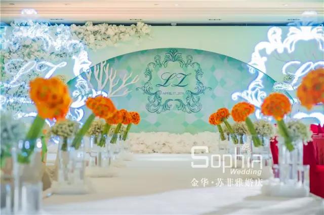 结婚请帖给姐姐姐夫一家怎么写,奶奶健在孙子结婚的请帖怎样写