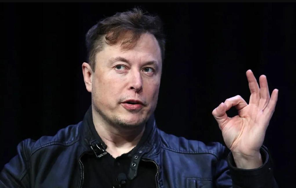 马斯克从小父母离异,特斯拉之父马斯克的童年