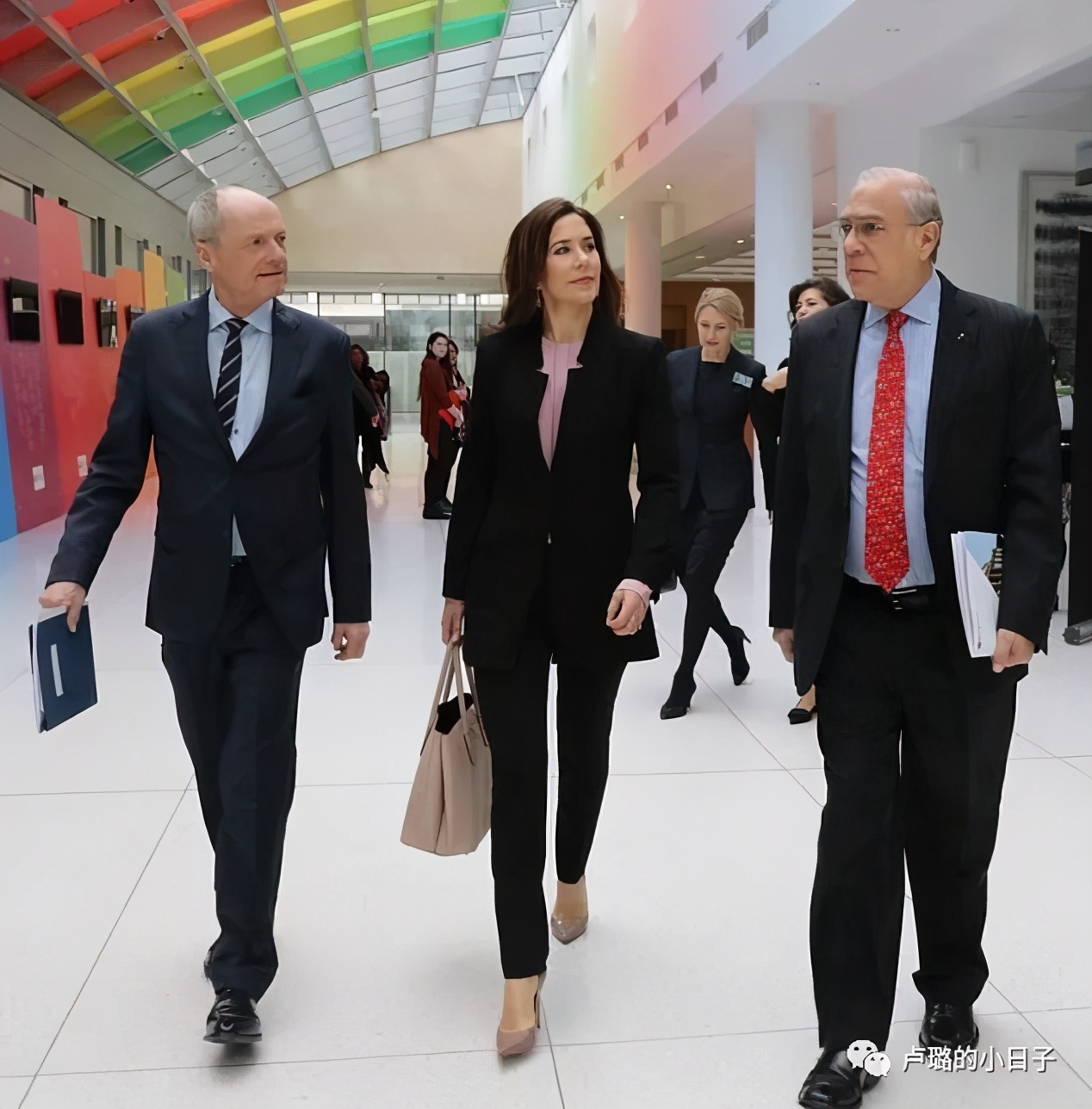 凯特王妃爱条纹,凯特爱穿服装品牌