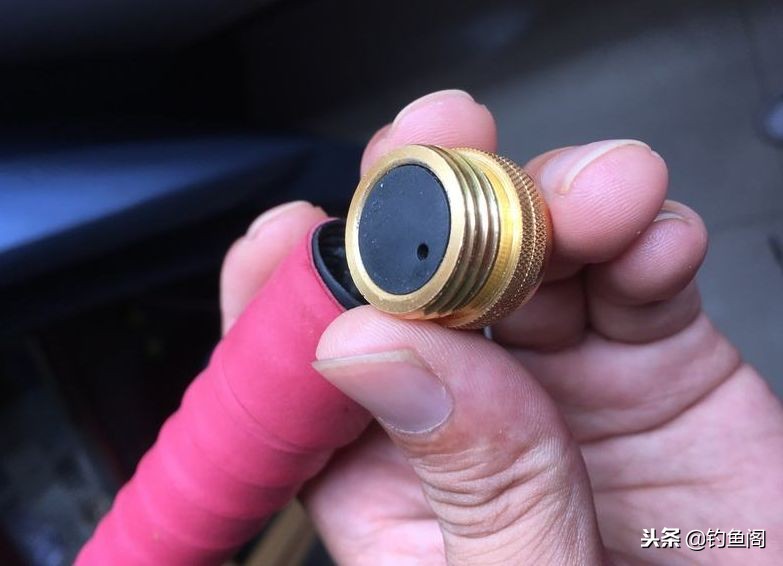 一两百左右的鱼竿可以钓20斤的鱼,一两百有哪些好鱼竿