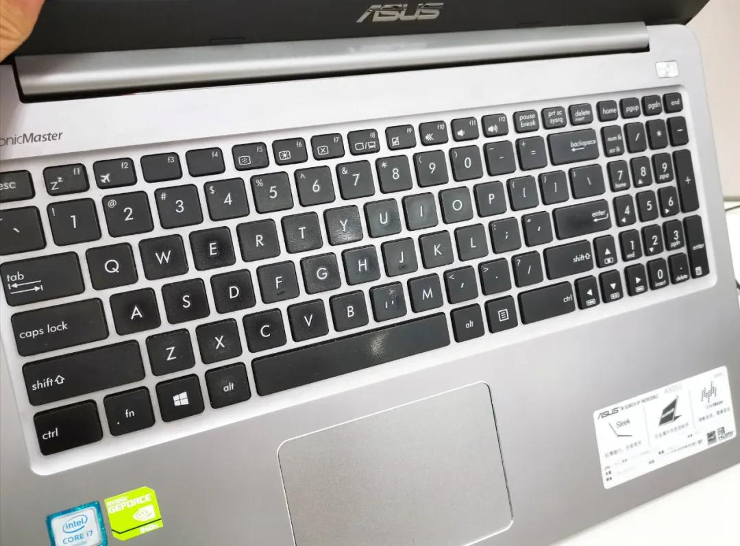 笔记本不小心进水无法开机了,笔记本键盘进水能自己恢复吗