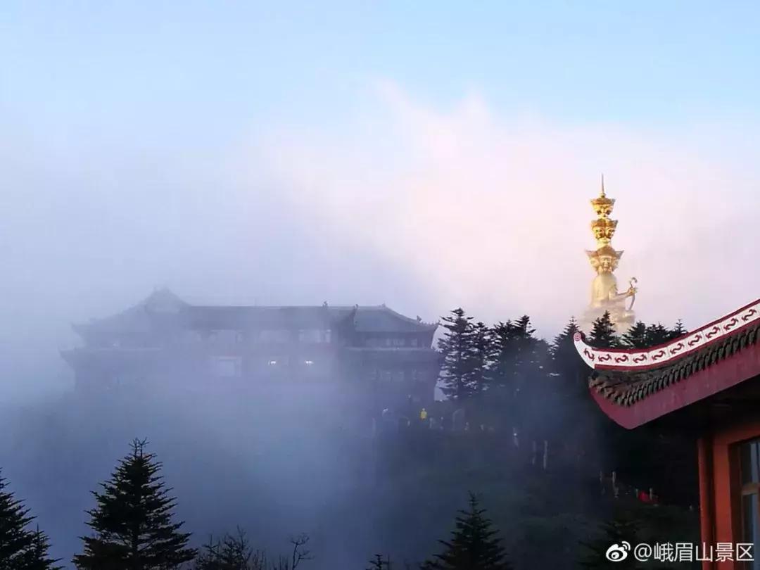 成都周边玻璃栈道,成都玻璃栈道