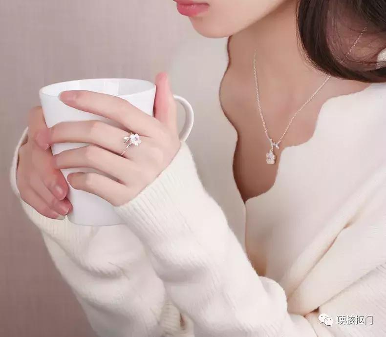 挖宝挂件的攻略,平价好看挖宝夏日绝美饰品