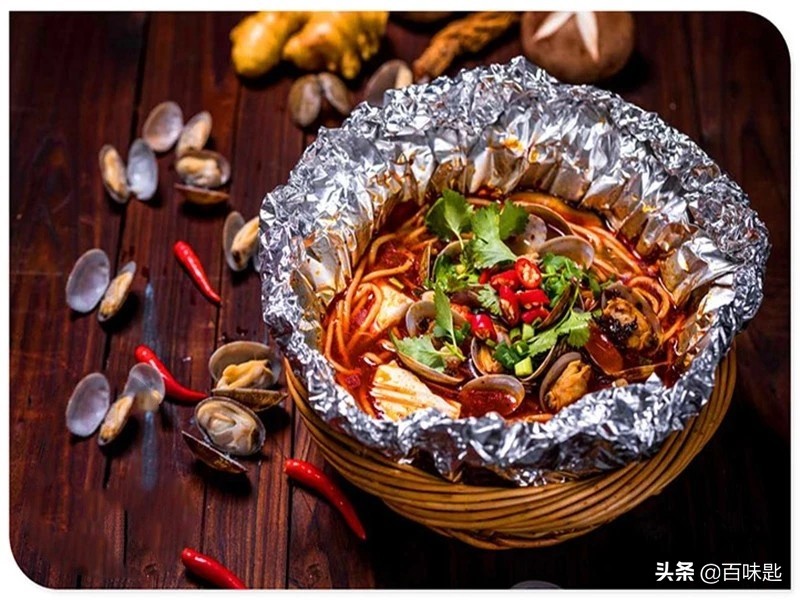 花甲米线底汤的做法,最好吃的花甲米线怎么做出来的