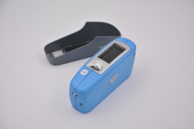 微型光泽仪byk使用什么电池 (byk4561光泽仪说明书)