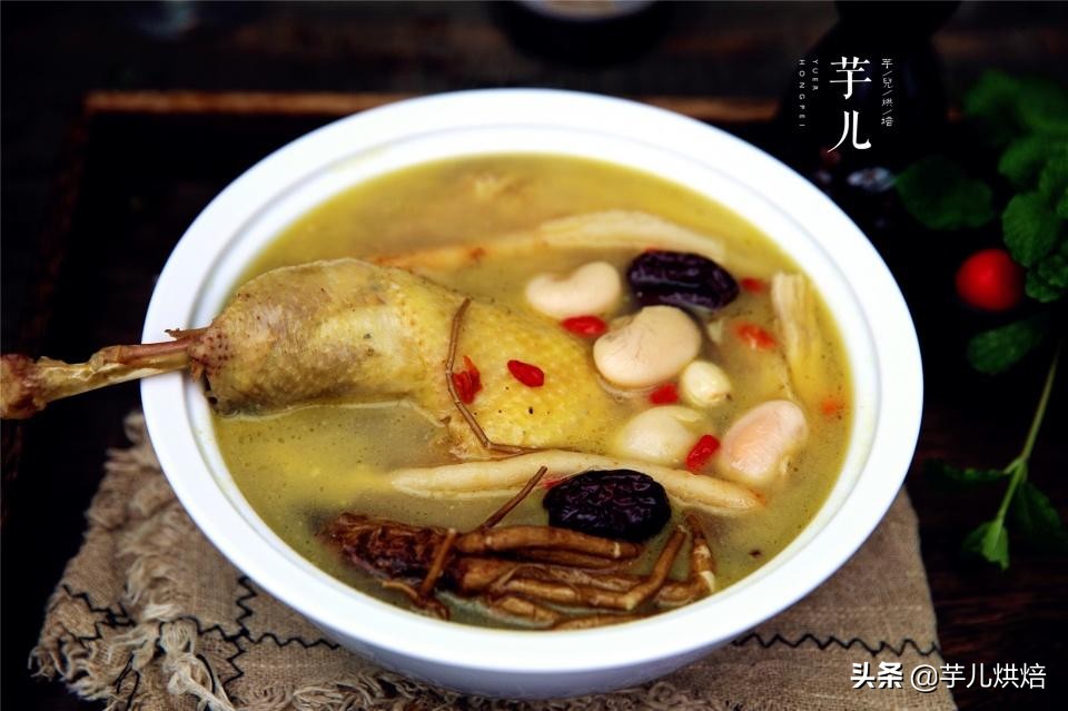 冬季滋补暖身这6款靓汤效果最好,秋冬季节一定要喝的十二道营养汤