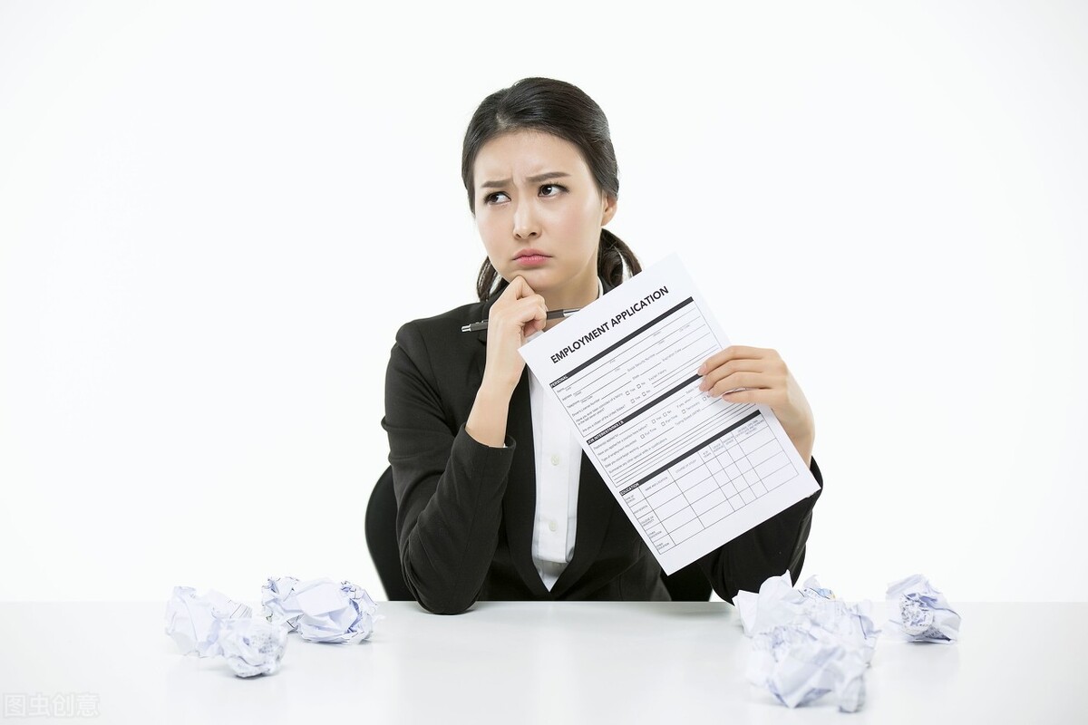 面试者嫌工资低hr怎么回答,面试的时候如何跟hr要更高工资